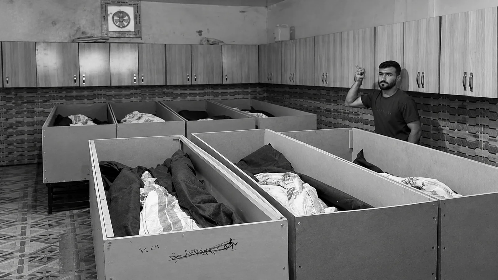 مصرع 9 أشخاص وإصابة 17 آخرين إثر اندلاع حريق داخل سجن مدينة كوباني