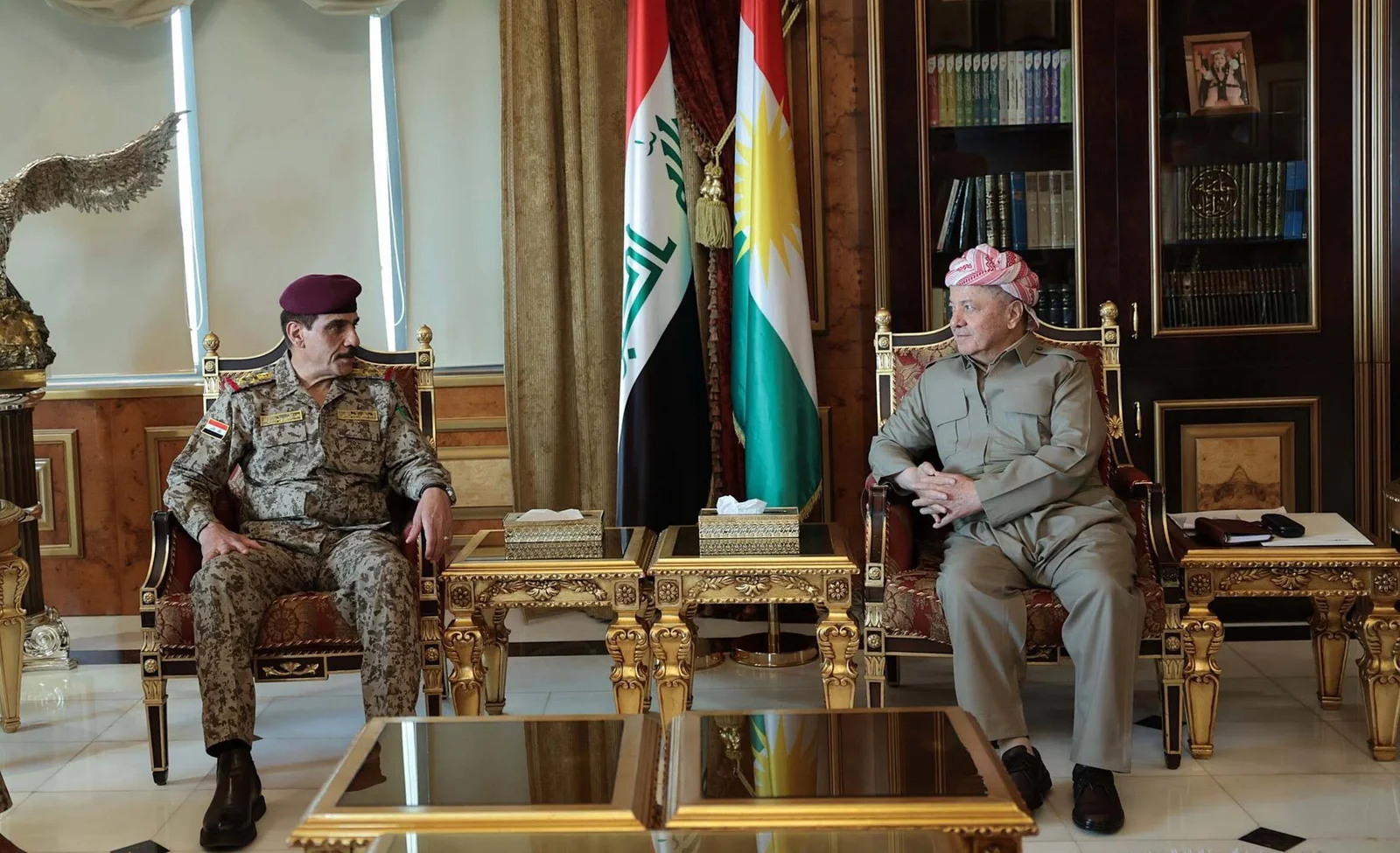 الرئيس بارزاني يستقبل رئيس أركان الجيش العراقي