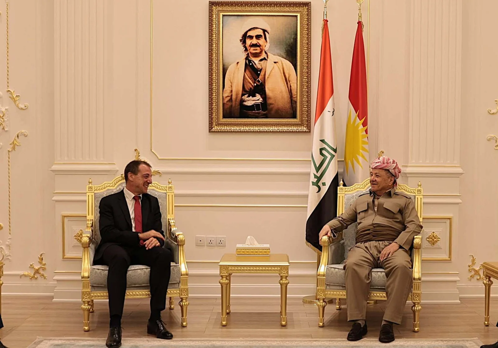 الرئيس بارزاني والقنصل الفرنسي يبحثان آخر المستجدات في المنطقة