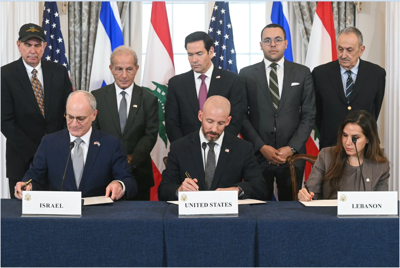 الولايات المتحدة وإسرائيل ولبنان تعلن التوصل إلى اتفاق إطار في مفاوضات واشنطن