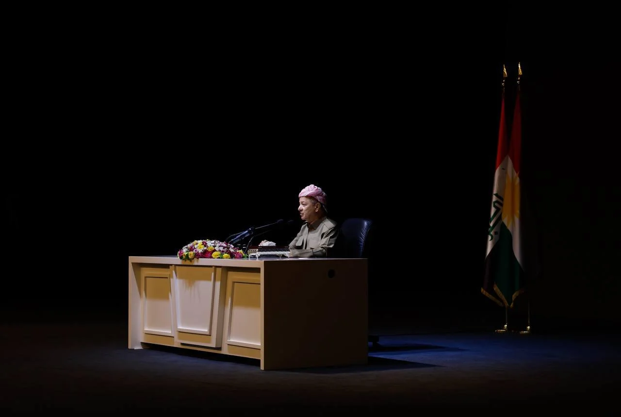 الرئيس بارزاني يجتمع بالشرائح والفئات المجتمعية ضمنهم حاملي ميدالية البارزاني وعوائل الشهداء في بادينان