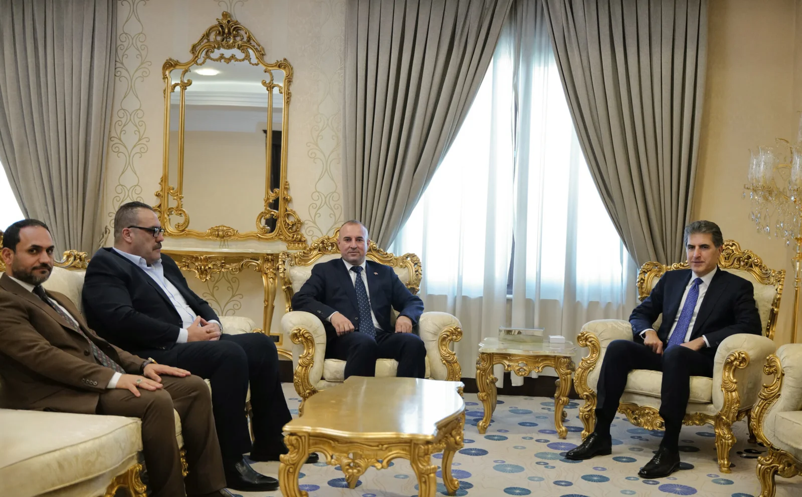 نيجيرفان بارزاني: نؤكد دعمنا المستمر لحقوق كل المكونات وإشراكهم في العملية السياسية وإدارة البلاد