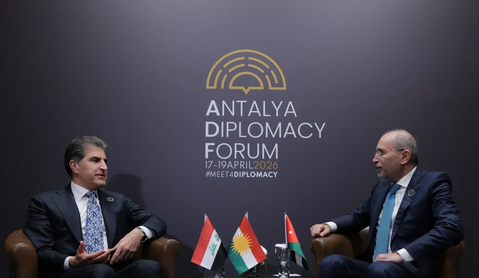نيجيرفان بارزاني وأيمن الصفدي يؤكدان على ضرورة العمل المشترك للحفاظ على السلام والاستقرار