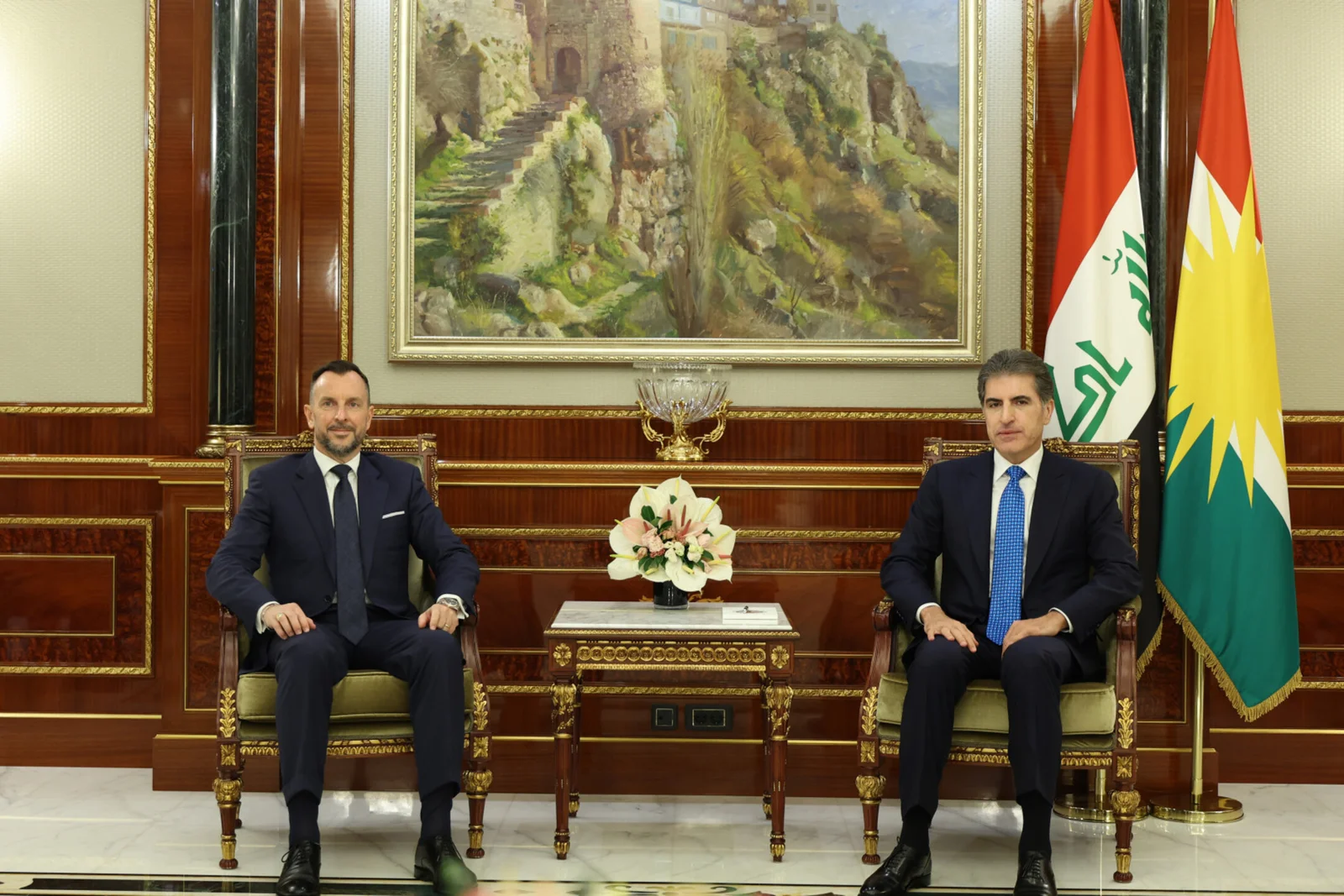 نيجيرفان بارزاني يبحث مع سفير إيطاليا مستجدات الوضع في المنطقة