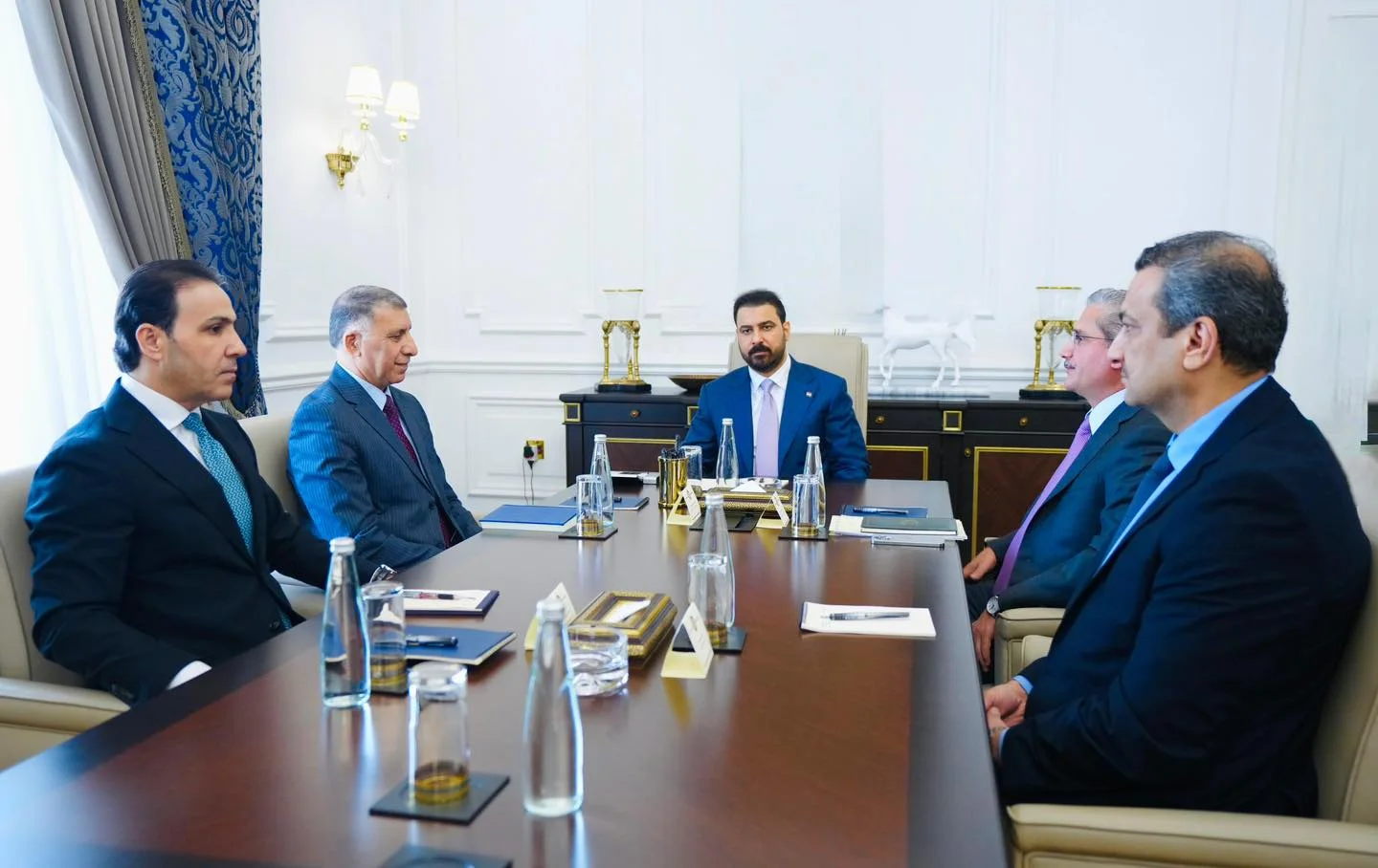 الحكومة العراقية تشكل المجلس السيادي الأعلى للنزاهة والرقابة واسترداد المال العام
