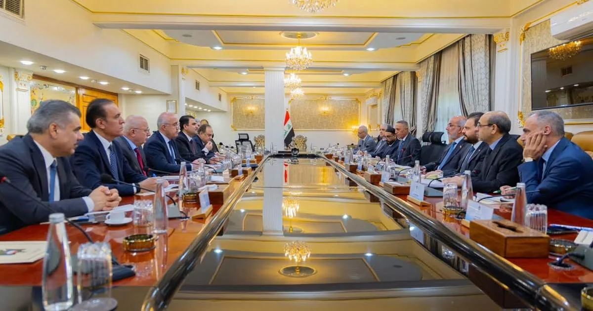 بهدف تثبيت المستحقات الدستورية وإعداد الموازنة.. وفد كوردستان التفاوضي يبدأ بعقد اجتماعاته مع الوزارات المعنية في بغداد