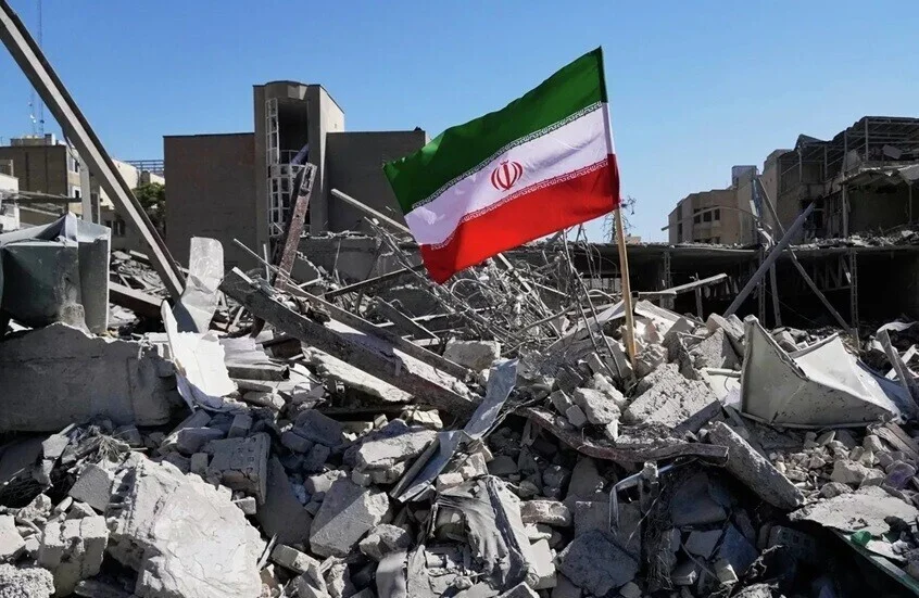 نائب إيراني يتوعّد برد ساحق على أي هجمات أميركية جديدة