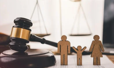 حين يُختبر ضمير التشريع بدموع الأمهات ومسؤولية الدولة بين النص والإنسان في قضية الحضانة