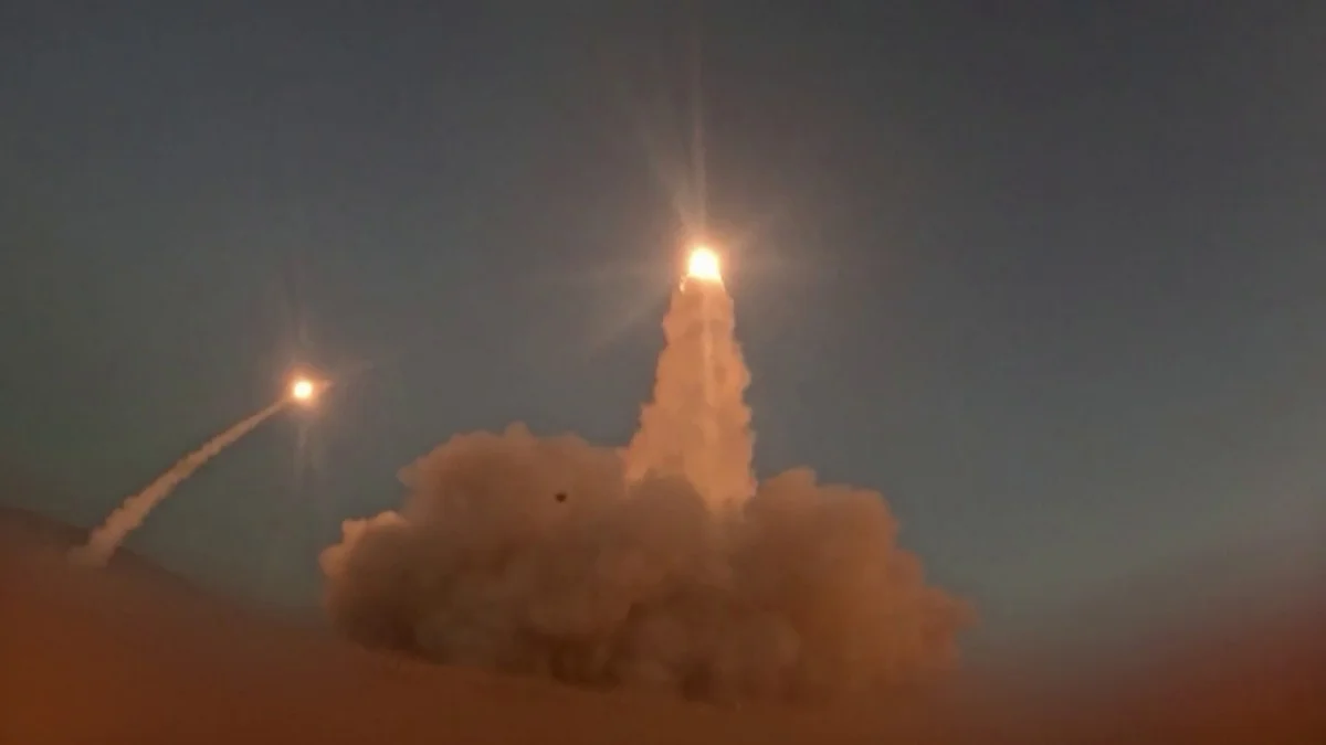 الكويت تتهم إيران بتنفيذ هجمات "عدوانية" بعد إصابات وخسائر مادية في المواقع النفطية