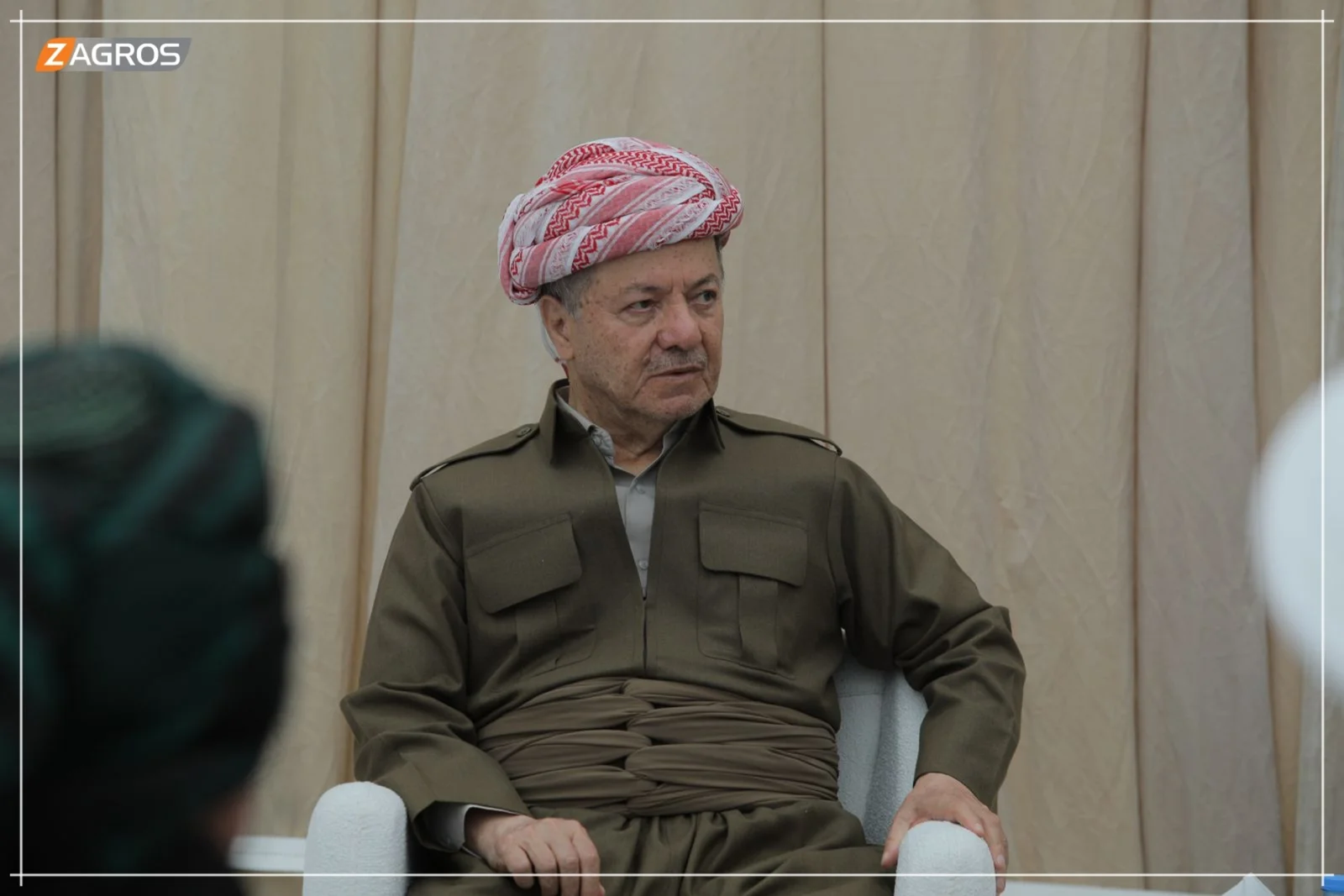 بالصور.. الرئيس بارزاني يستقبل المُعزين بوفاة شقيقته
