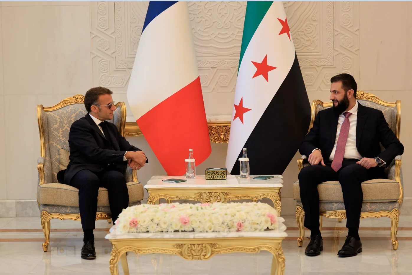 انفجاران وسط دمشق والإليزيه يؤكد سلامة ماكرون واستمرار زيارته لسوريا