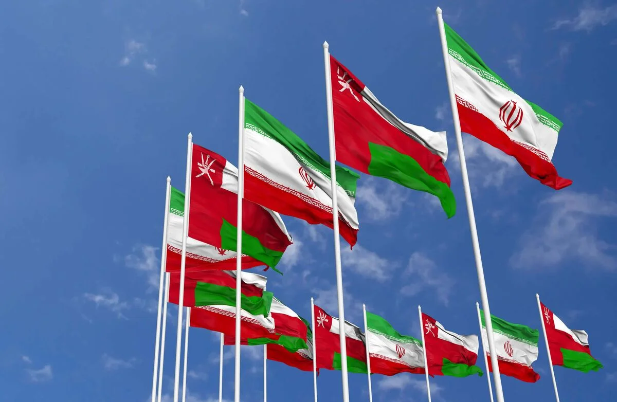 إيران تعلن قرب التوصل لاتفاق مع عُمان بشأن هرمز بعد عدول واشنطن عن شن هجوم