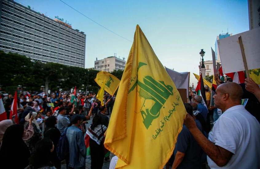 واشنطن: لن نسمح بنجاح مساعي حزب الله للإطاحة بالحكومة اللبنانية