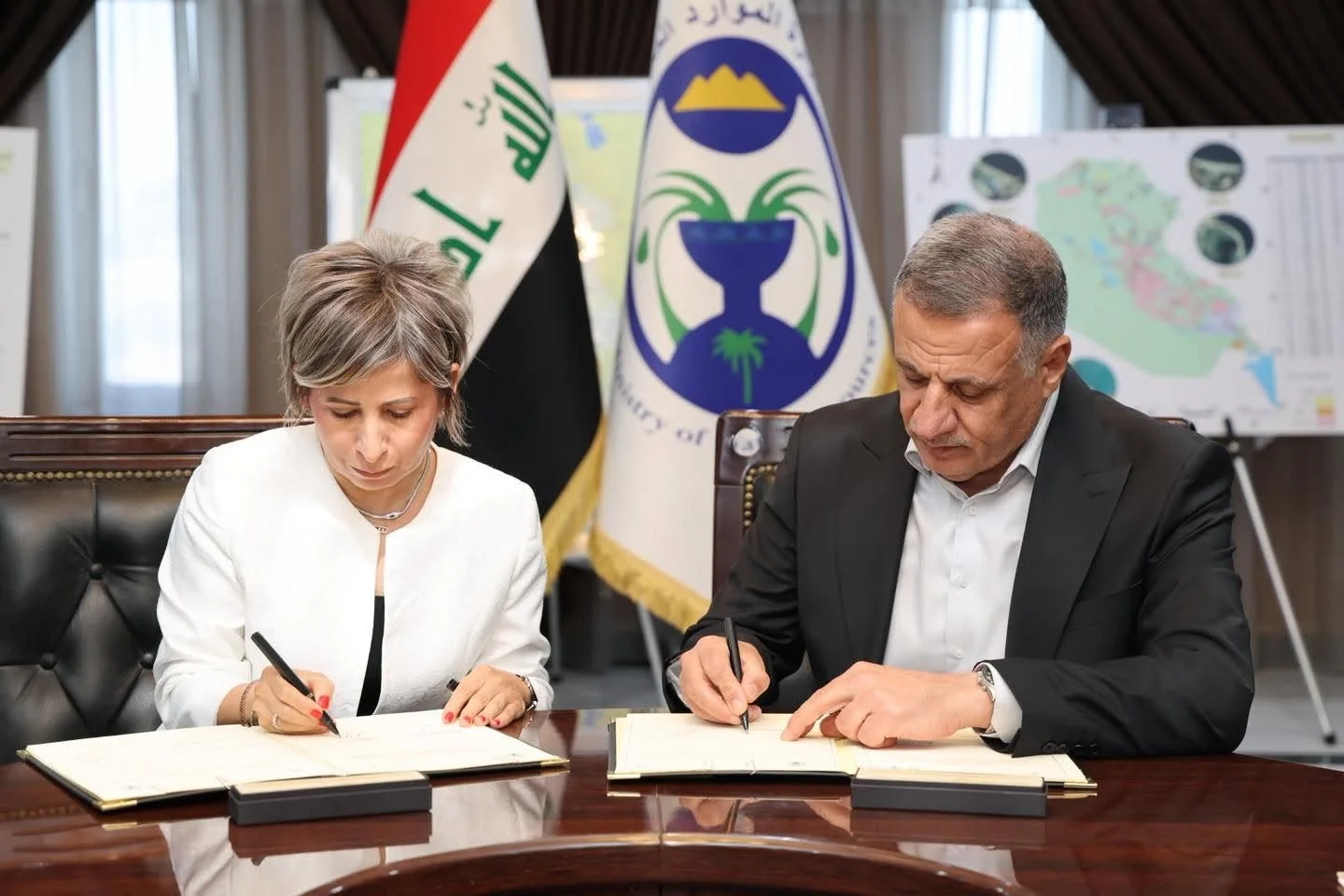 العراق يوقّع مع شركة تركية اتفاق تفاهم للإدارة الذكية للمياه