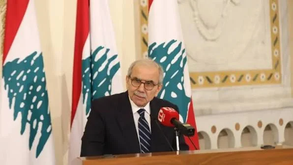 رئيس وزراء لبنان يشدد على ضرورة "تجنب الفراغ" بعد انسحاب قوة اليونيفيل من الجنوب