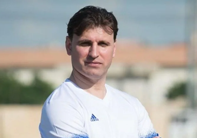 النجوم لا ينساهم التاريخ.. صلاح سيامند لاعبٌ مثالي وإداري متألق
