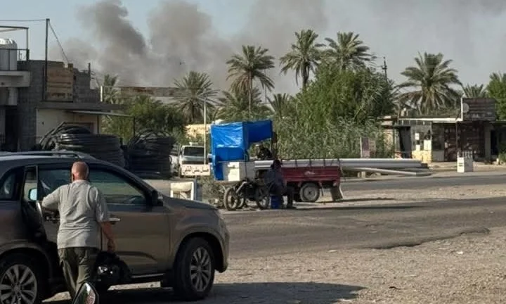 الدفاع العراقية: انفجار في مستودع عتاد تابع للحشد الشعبي بمعسكر المنصورية