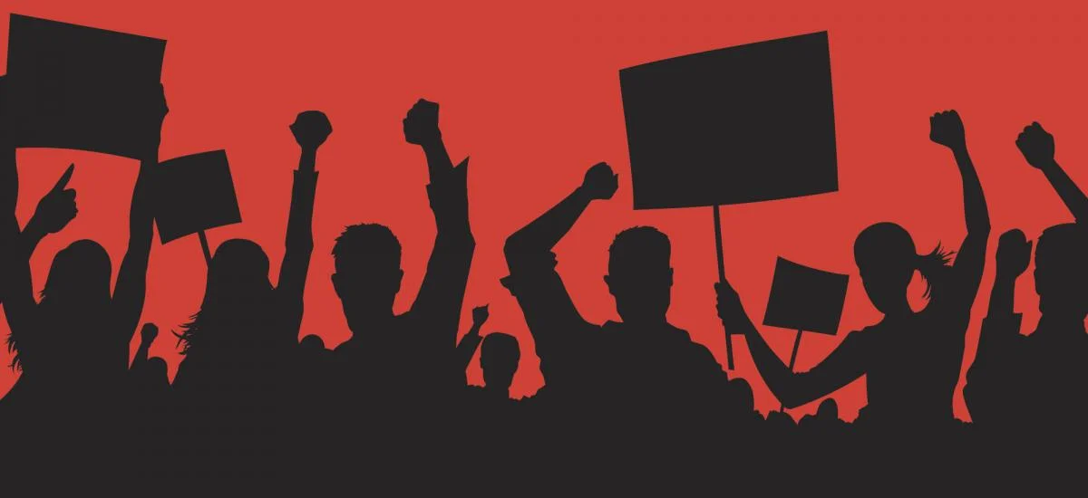 وتغيرت سياسة معاداة الكورد الى إستراتيجية