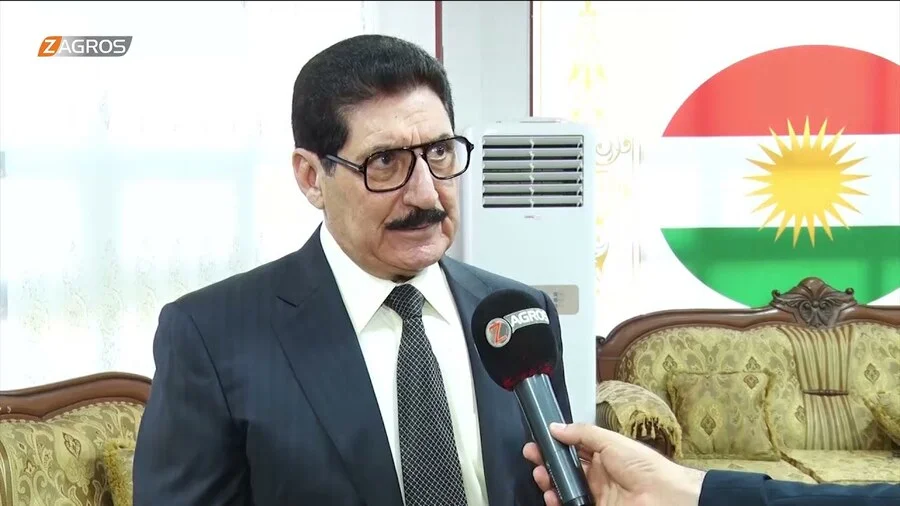 حكايةُ فكرٍ يزيلُ الدولة